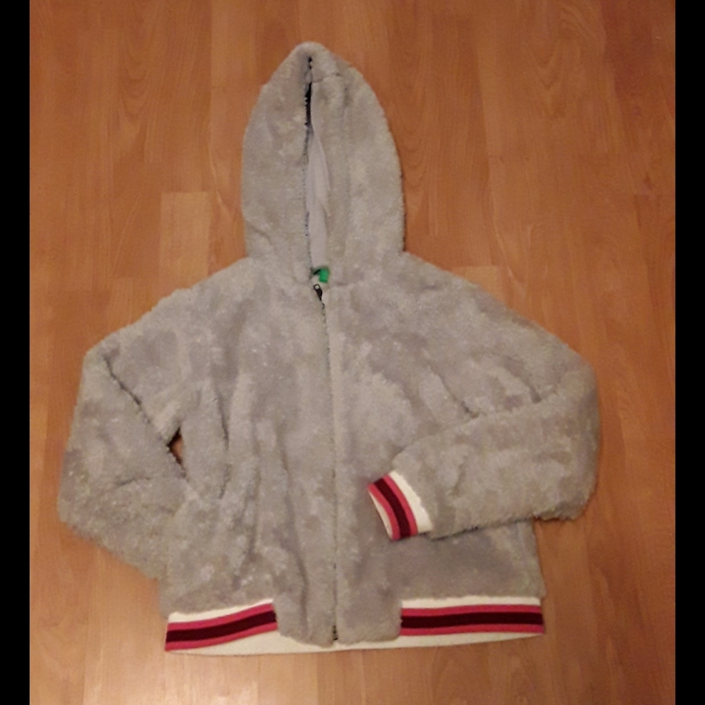 Fuzzy light purple coat